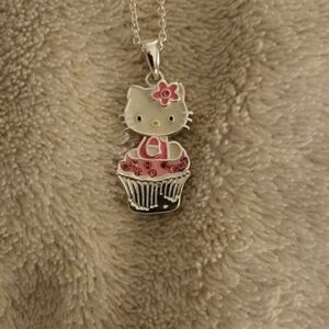 Hello kitty necklace